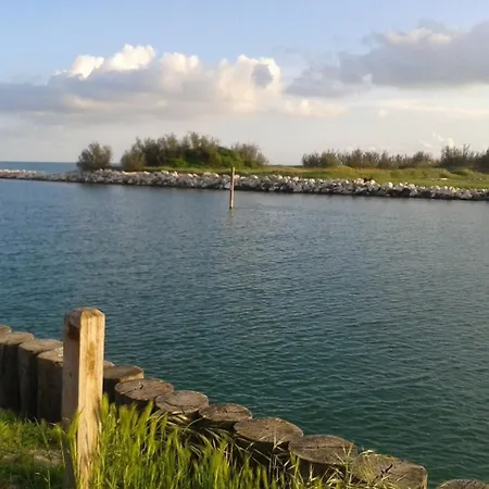 Appartamento In 25694 Eraclea Mare